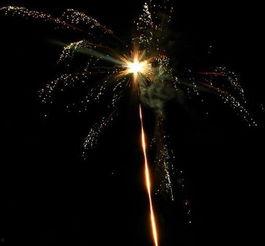 烟花皮肤爆料怎么做视频,揭秘烟花皮肤视频制作攻略